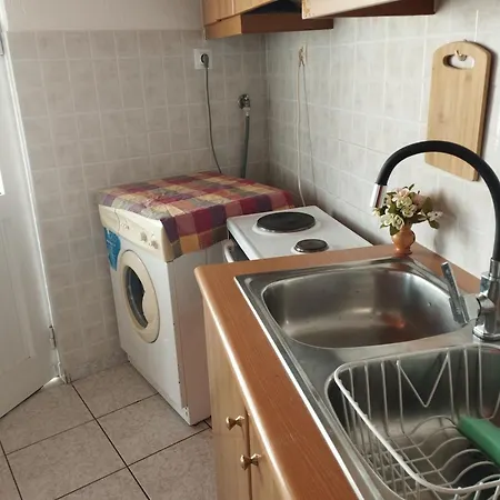 My Sisters House Апартаменты *