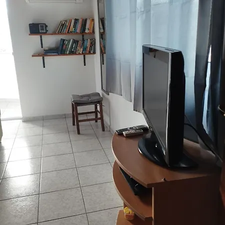 Апартаменты My Sisters House *