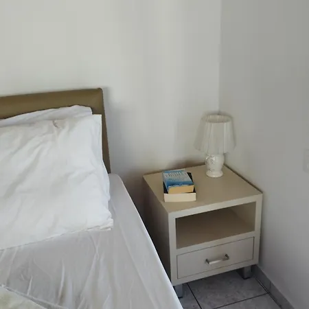 My Sisters House Апартаменты